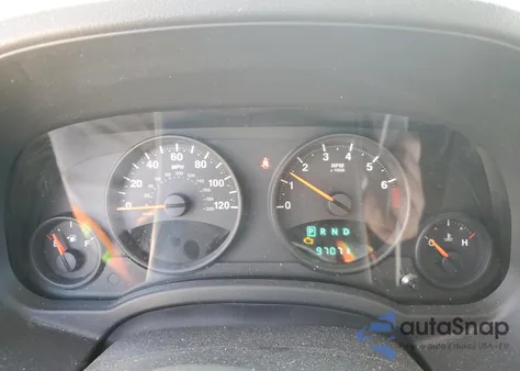 2012 Jeep Patriot Latitude z USA, uszkodzony, nr VIN 1C4NJRFB5CD658331